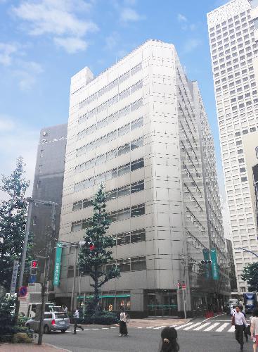 リージャス新宿西口