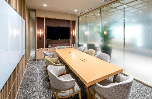 8名用会議室